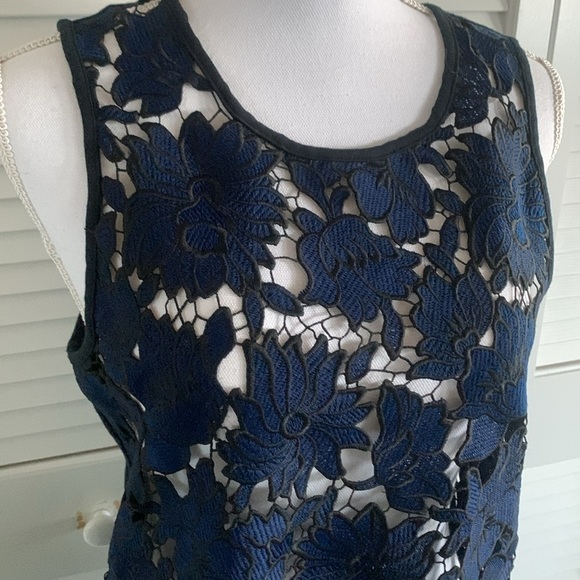 Anthropologie Postmark Koria Embroidered Lace Sleeveless Top Women’s Size M - Picture 3 of 12